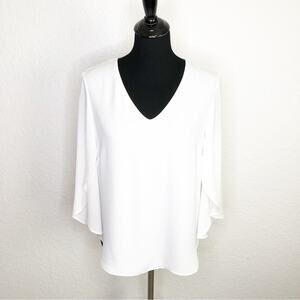 Frank Lyman white layered v neck flowy slit sleeve top size 6